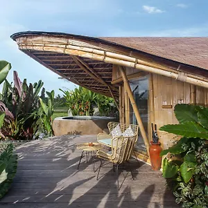 Ipian Cinta By Pramana Ubud (Bali)