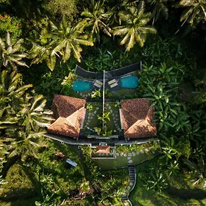 Villa Madani Antique By Eps