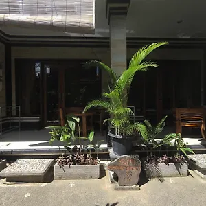 Habitación en casa particular Rumah Ary &