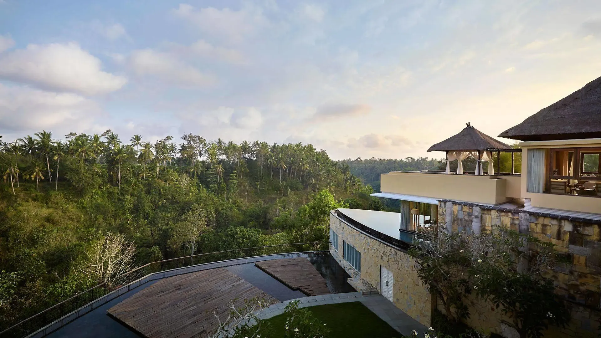 Kamandalu Ubud 5*, Ubud (Bali)